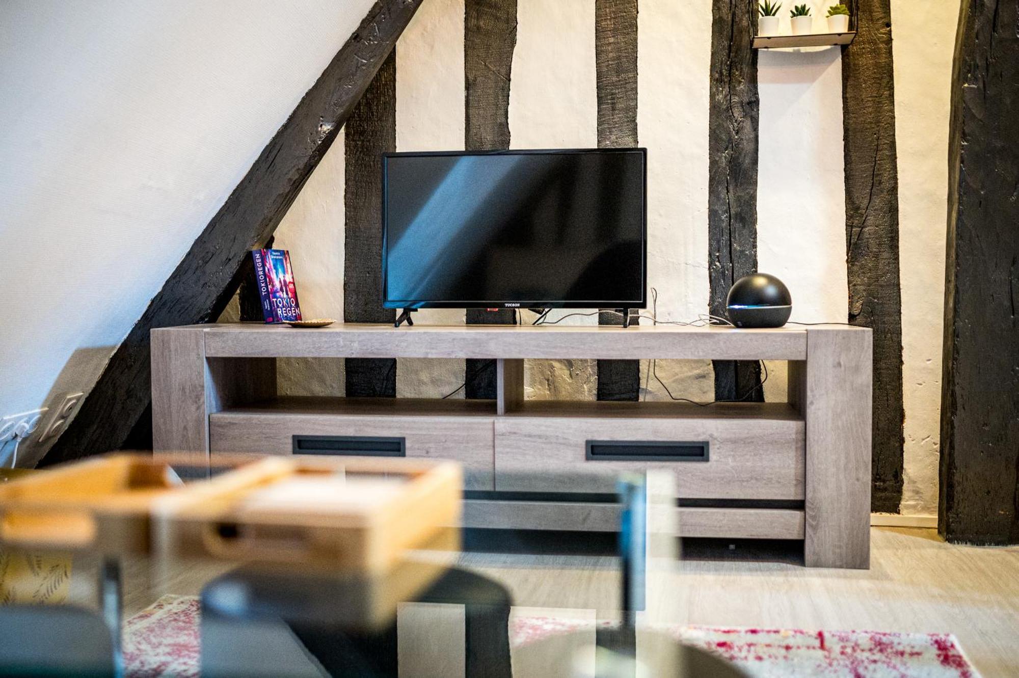 La Luciole Apartment Honfleur Bagian luar foto