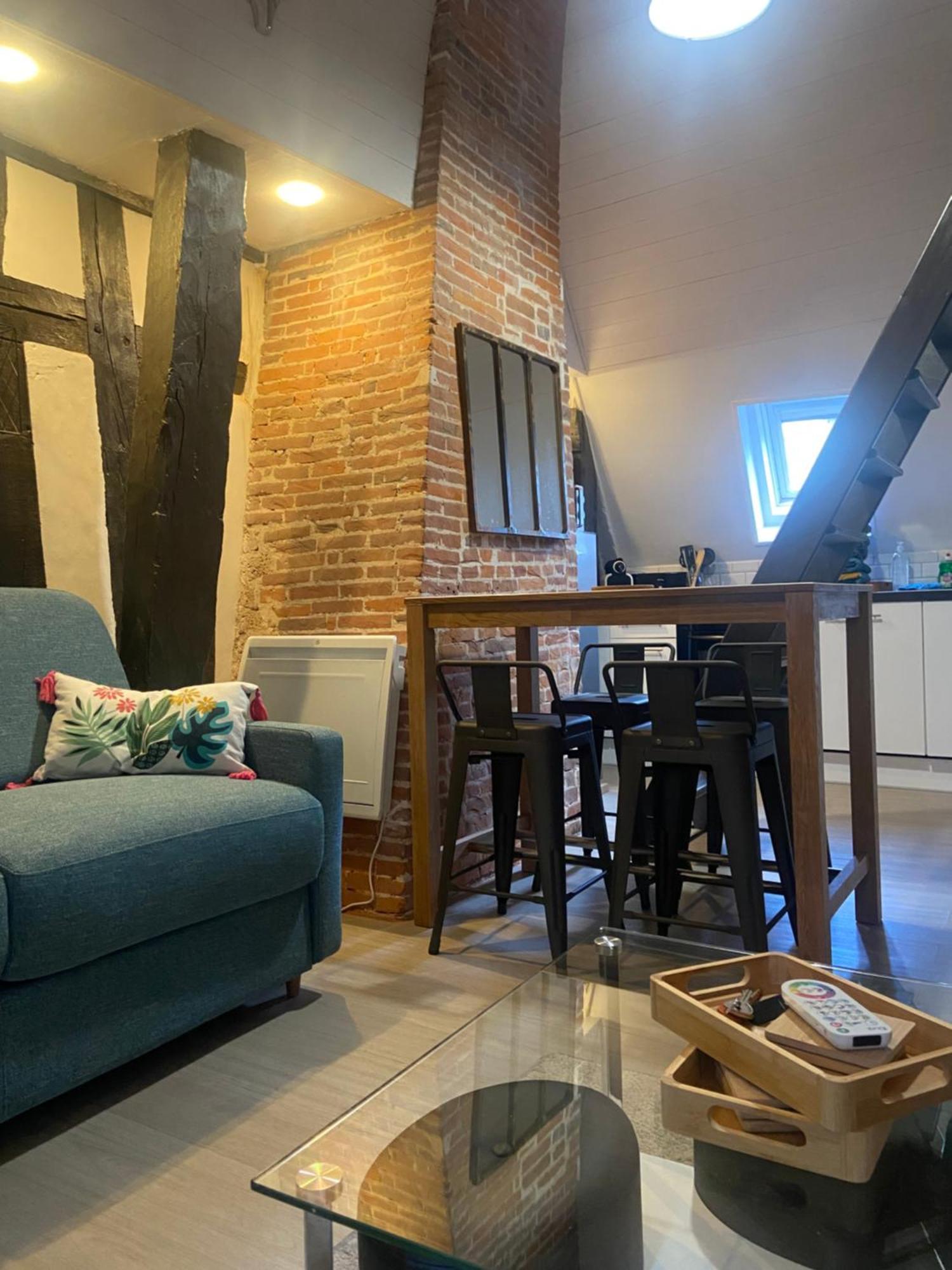 La Luciole Apartment Honfleur Bagian luar foto